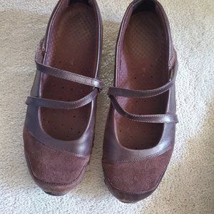 Skechers, 7.5, brown Mary Jane